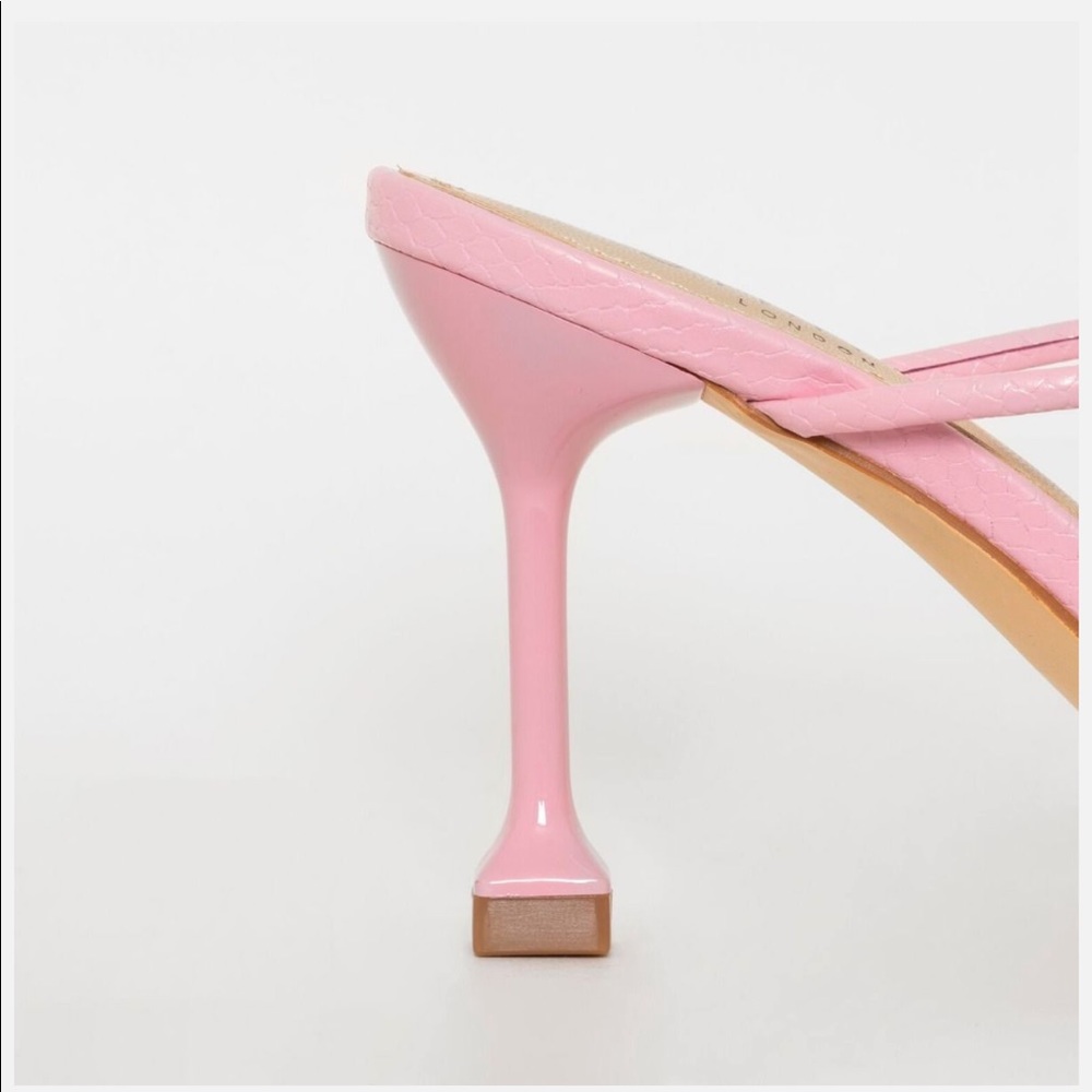 Pink Snake print strappy mid heel - Picture 2 of 7